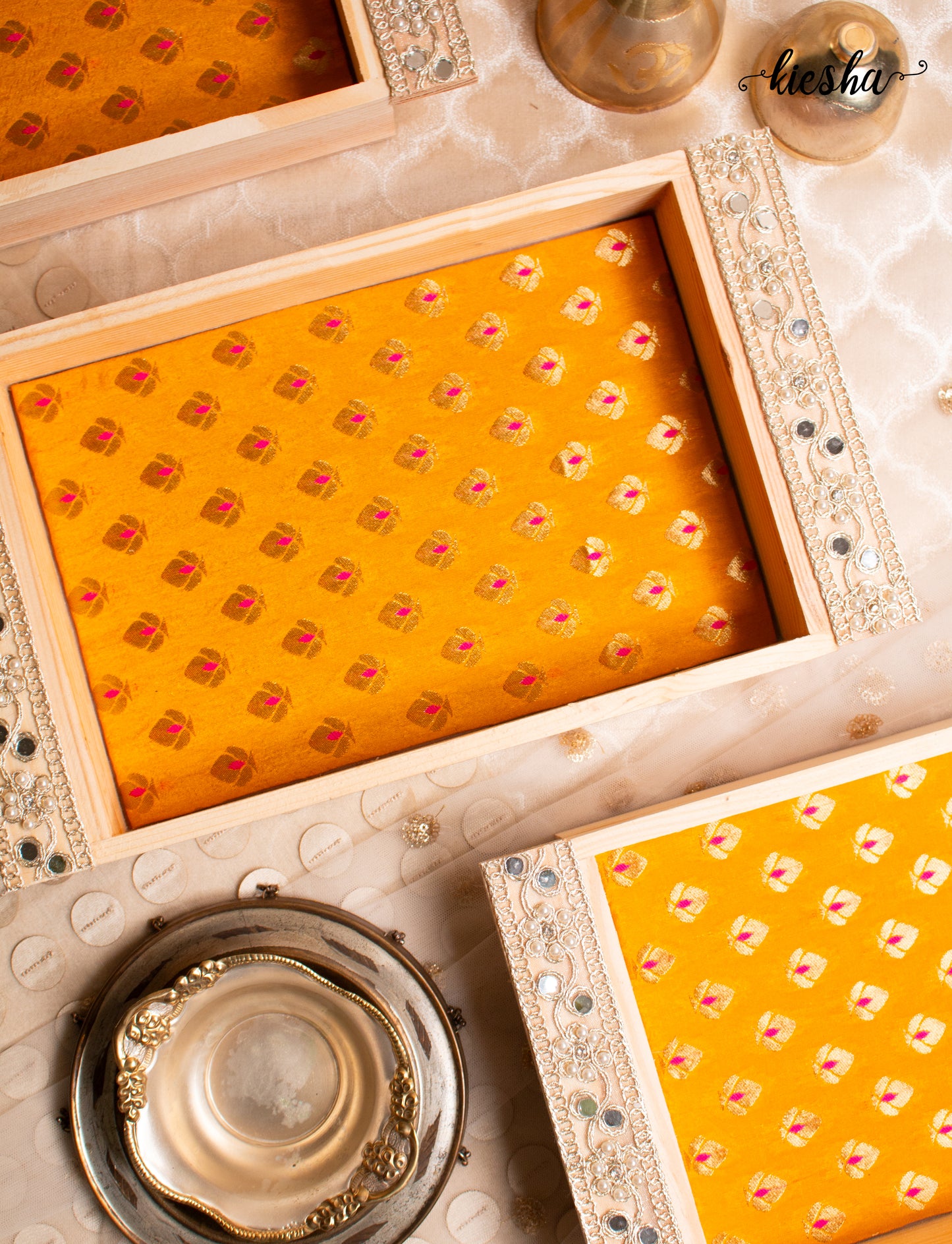 Sitaara Tray