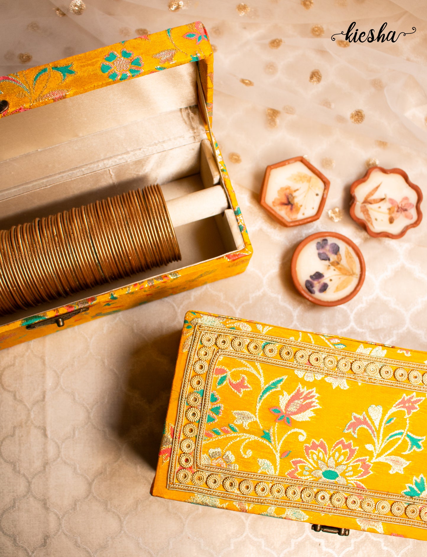Adaa Bangle Box