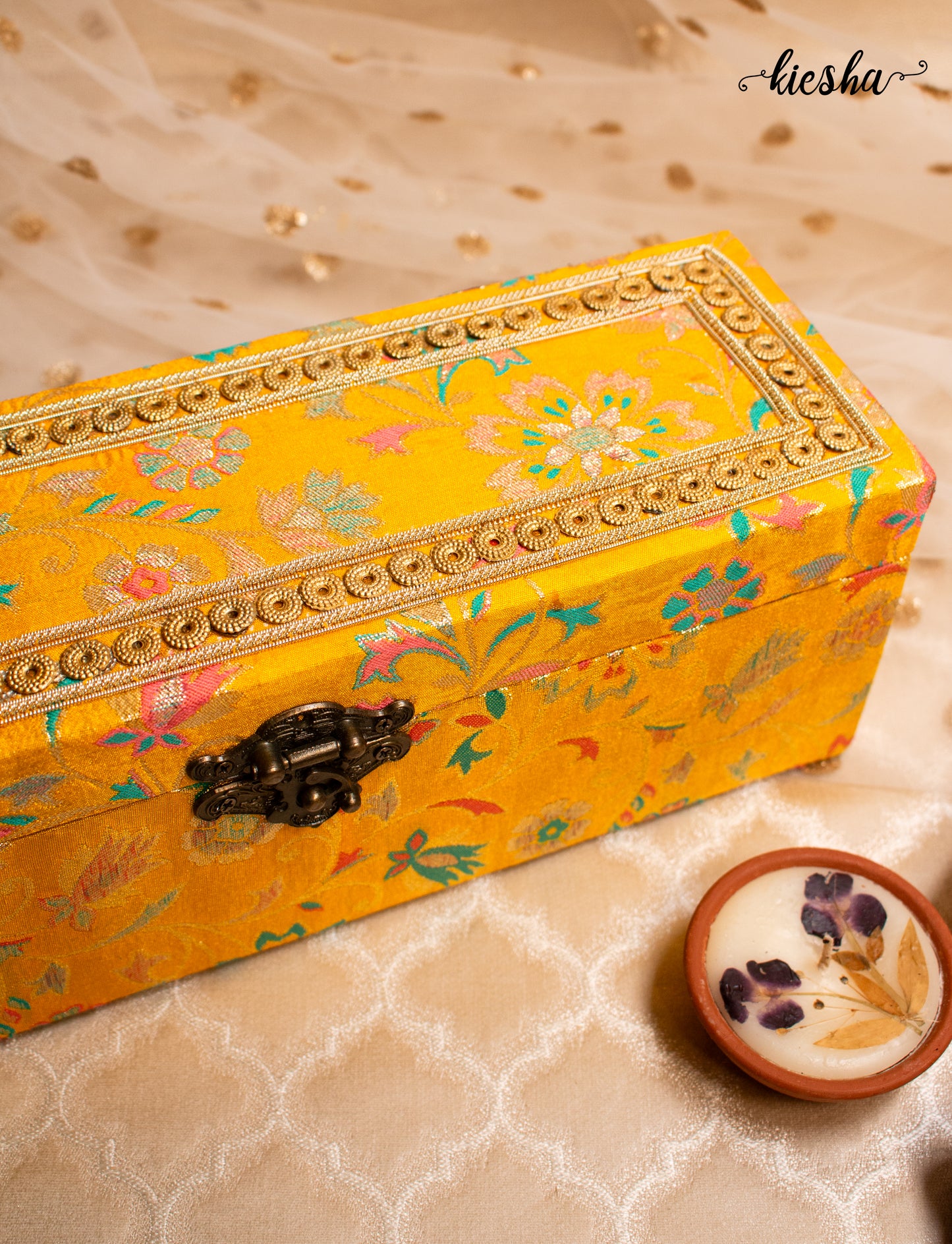 Adaa Bangle Box