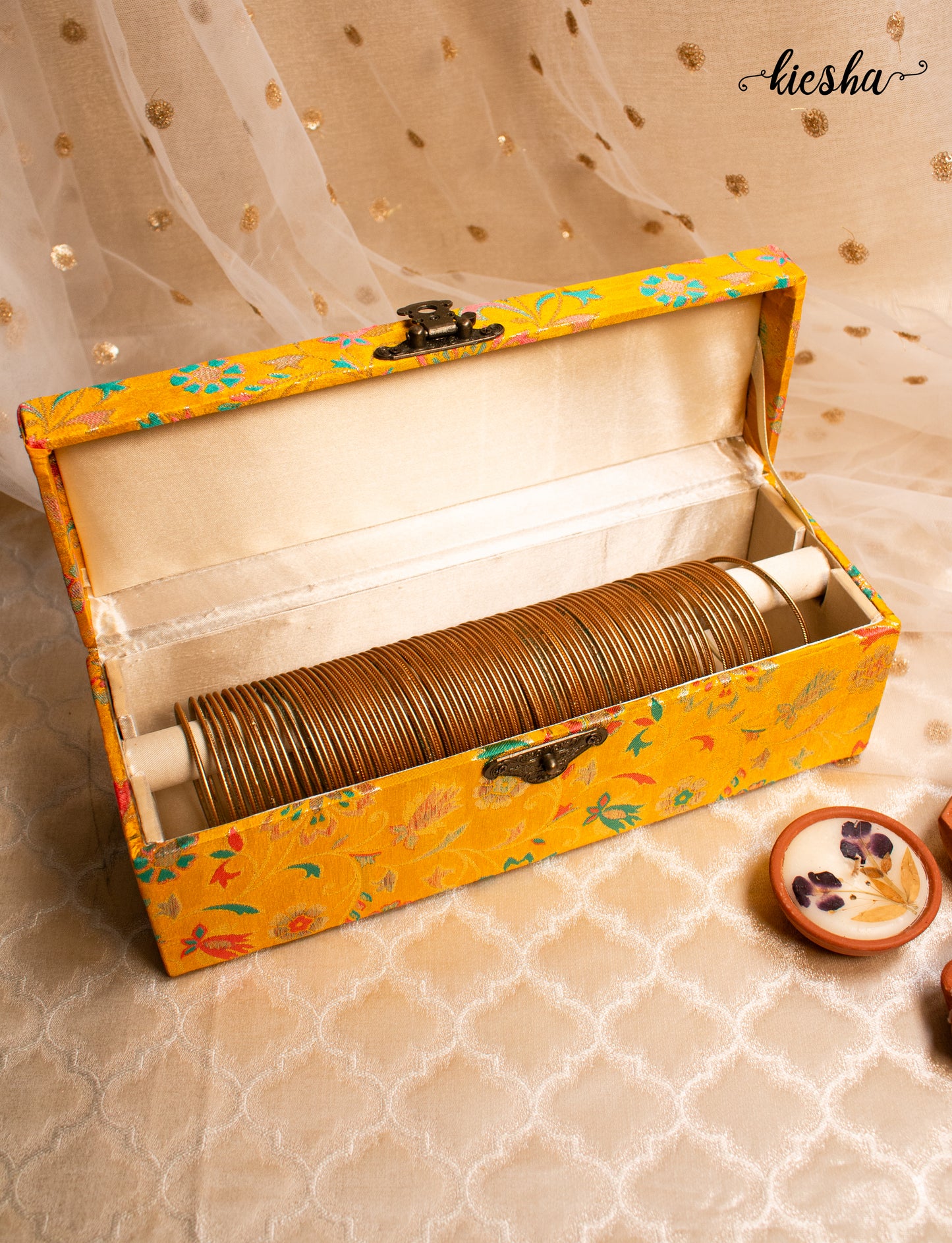 Adaa Bangle Box