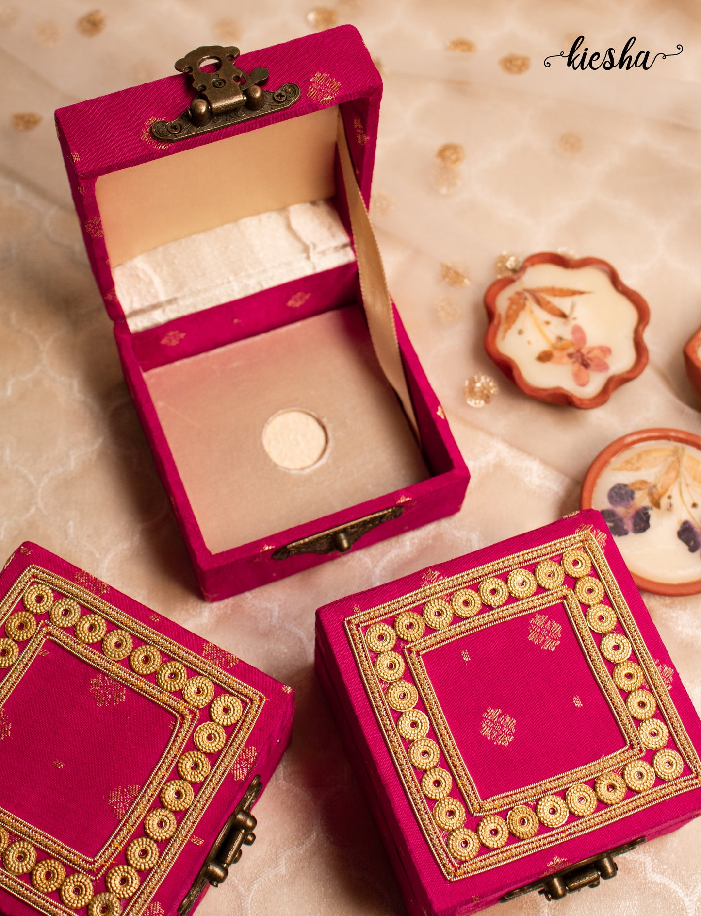Adaa Coin/Ginni Box