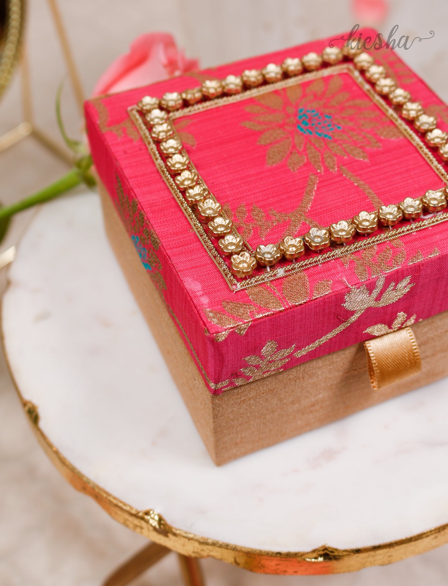 Noor Kangan Box