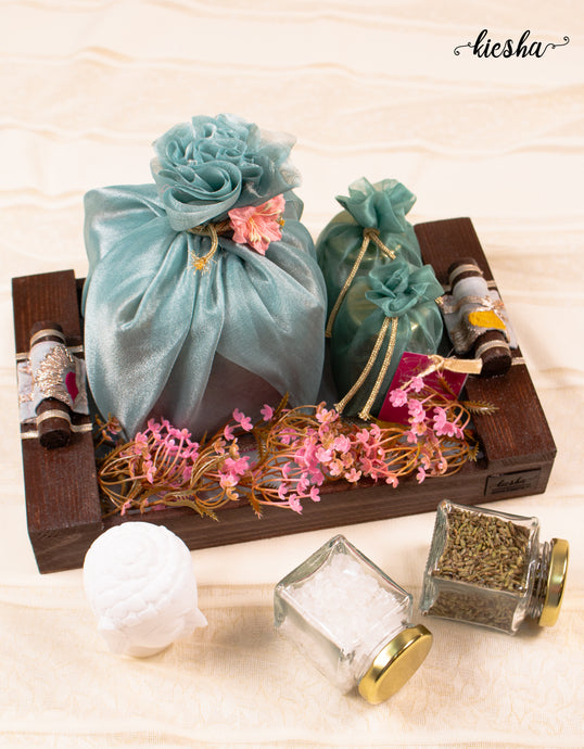 KHUSHBOO KA BAGEECHA | DIWALI HAMPER