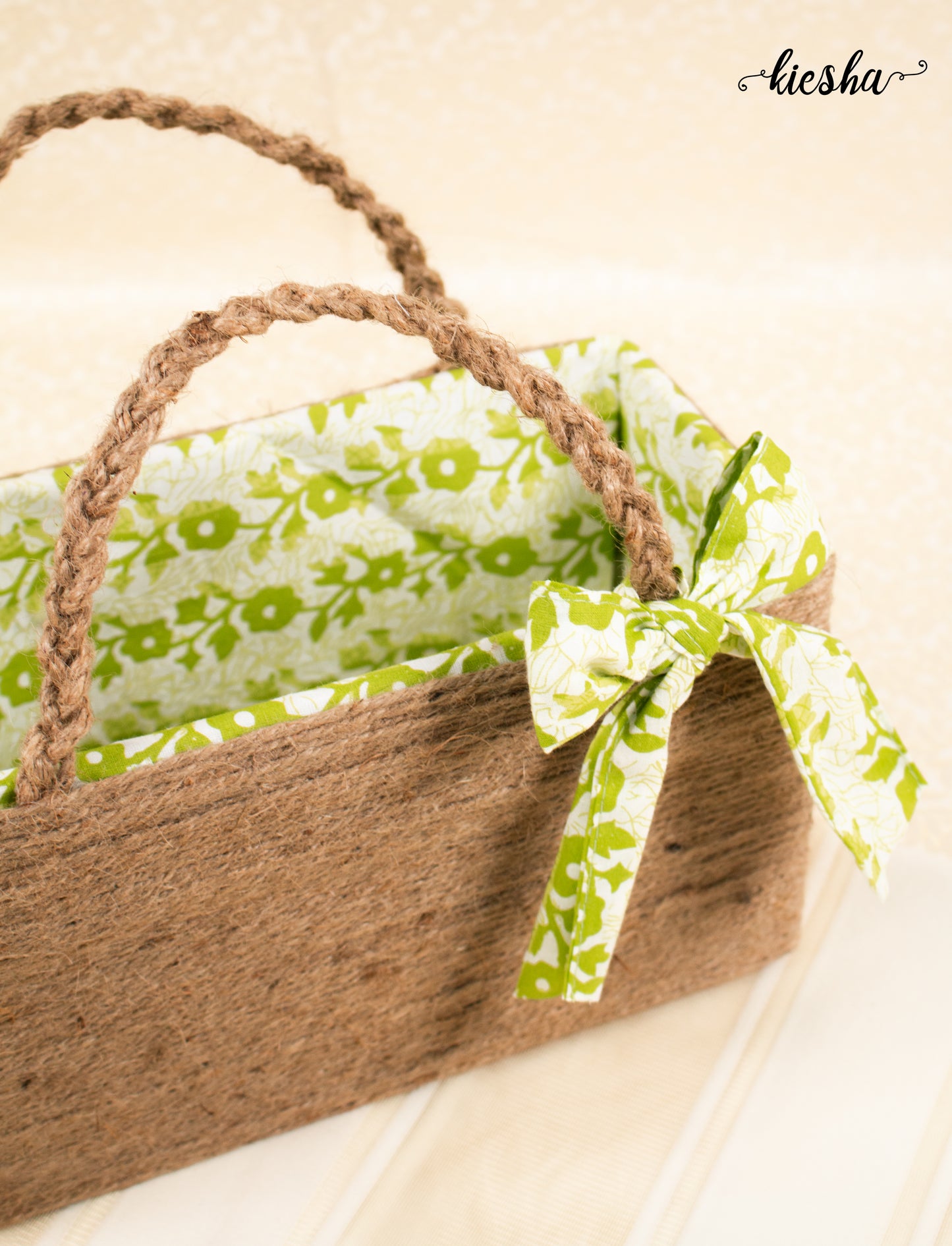 The Delight Basket Open