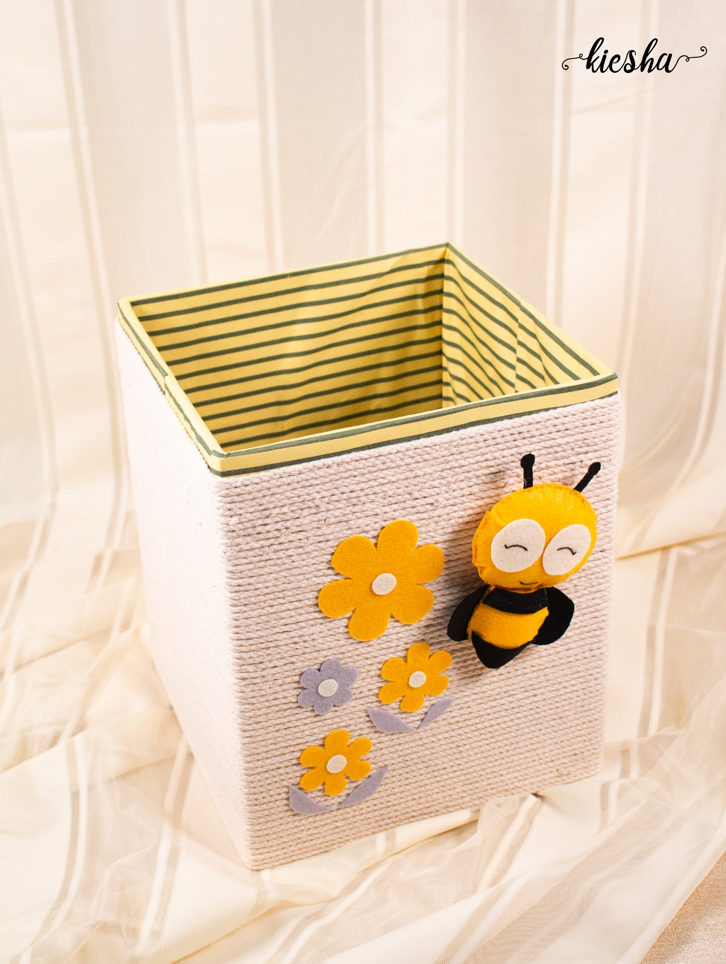 Honey Bee Organiser