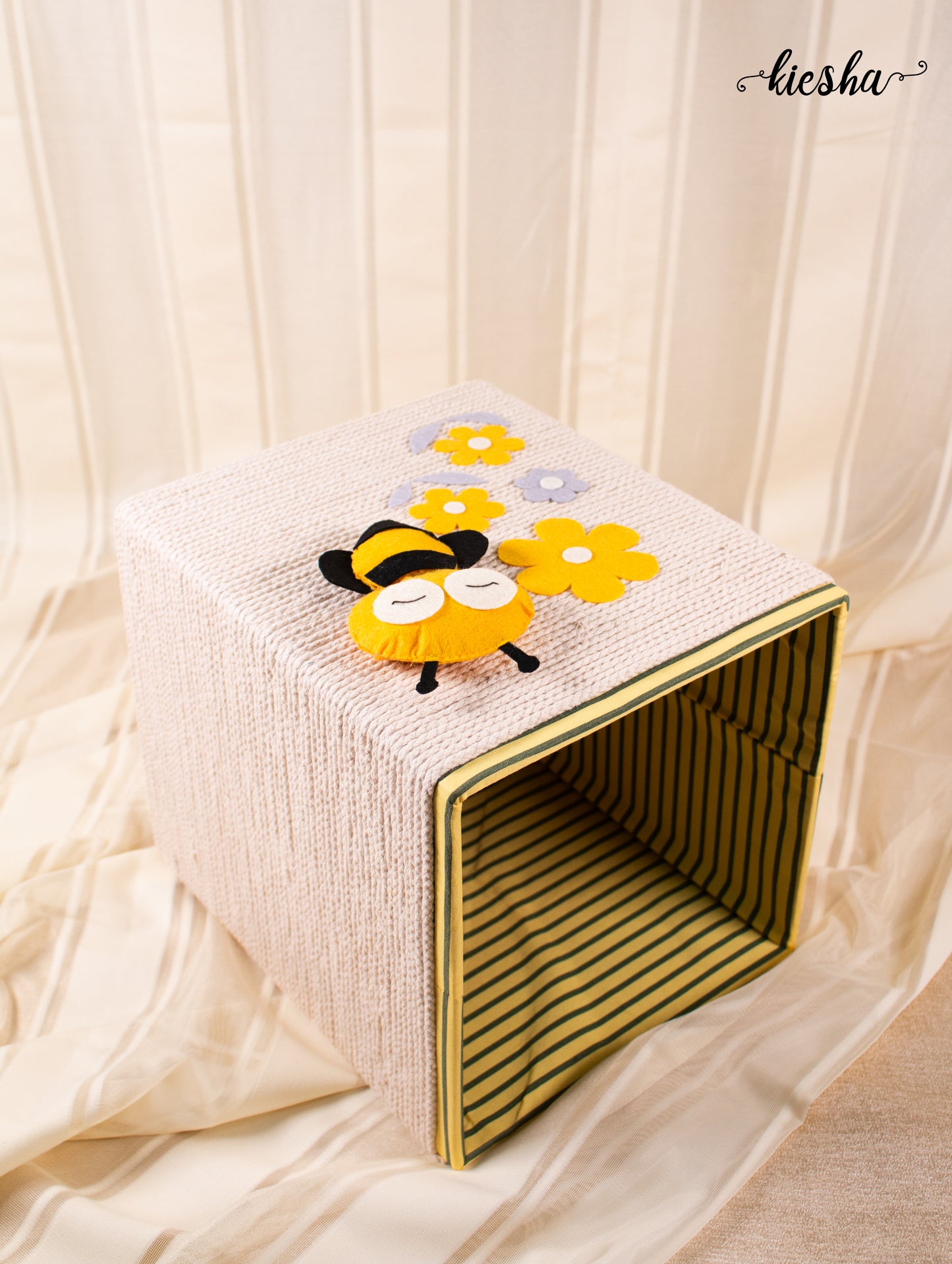 Honey Bee Organiser