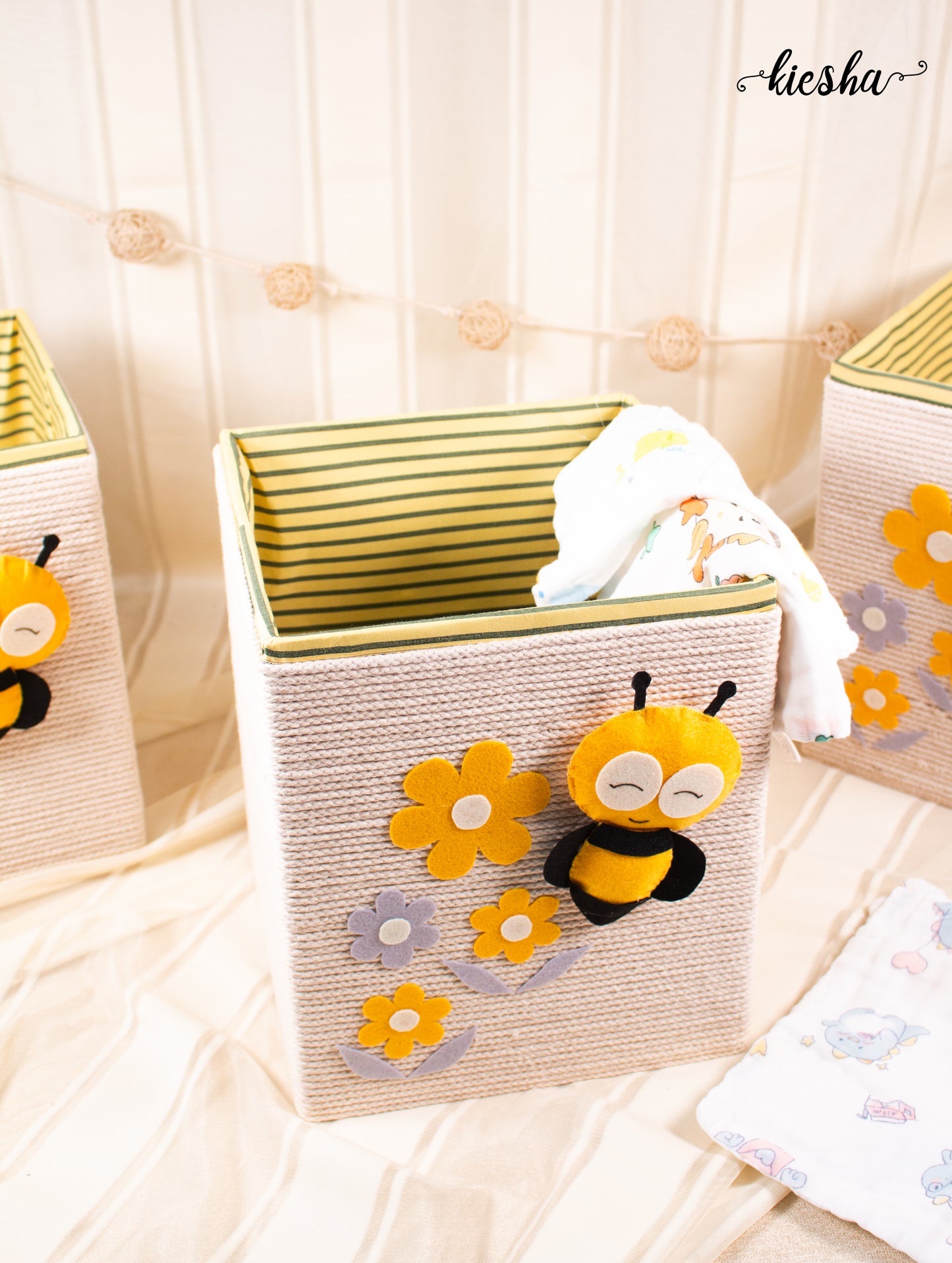 Honey Bee Organiser