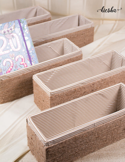 Magazine Stripes Organiser