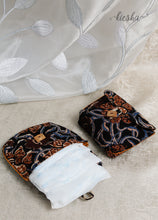 Load image into Gallery viewer, Sanitary Wallet Kalamkari