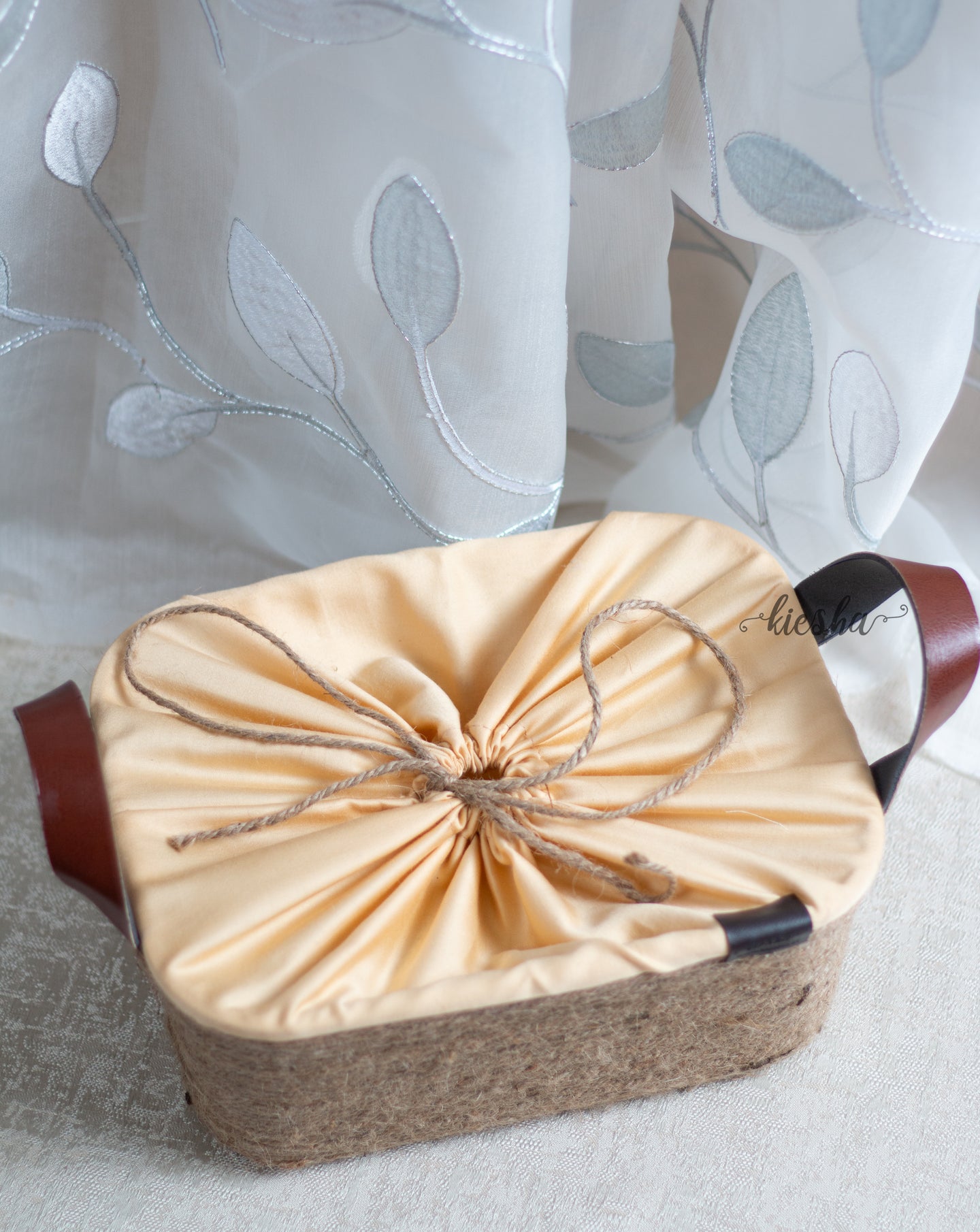 Sutli Basket Glazed (covered)
