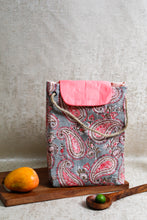 Load image into Gallery viewer, Lunch Bag Pink (Medium)