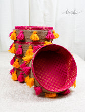 Load image into Gallery viewer, Tassel Basket