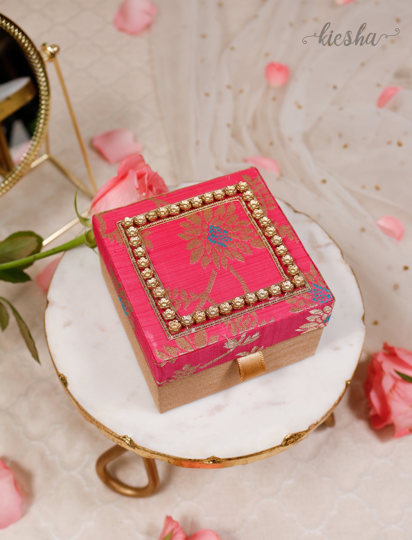 Noor Kangan Box