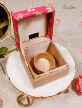 Load image into Gallery viewer, Noor Kangan Box