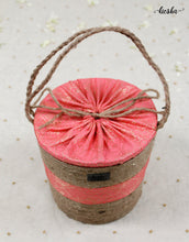 Load image into Gallery viewer, Brocade Basket Peach (large)