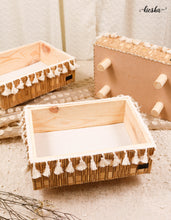 Load image into Gallery viewer, The Chic Basket