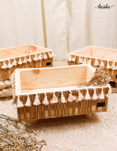 Load image into Gallery viewer, The Chic Basket