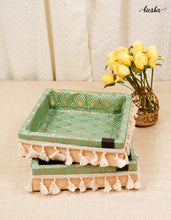 Load image into Gallery viewer, Tassel Brocade Tray