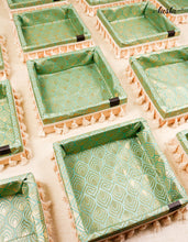 Load image into Gallery viewer, Tassel Brocade Tray
