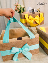 Load image into Gallery viewer, Garden Basket